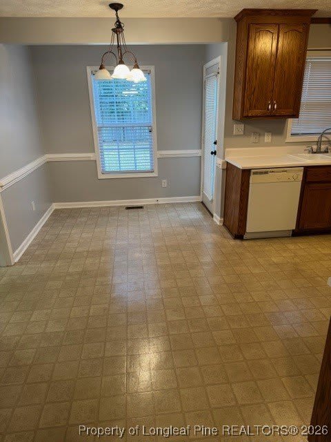 5340 Miranda Drive – photo 2