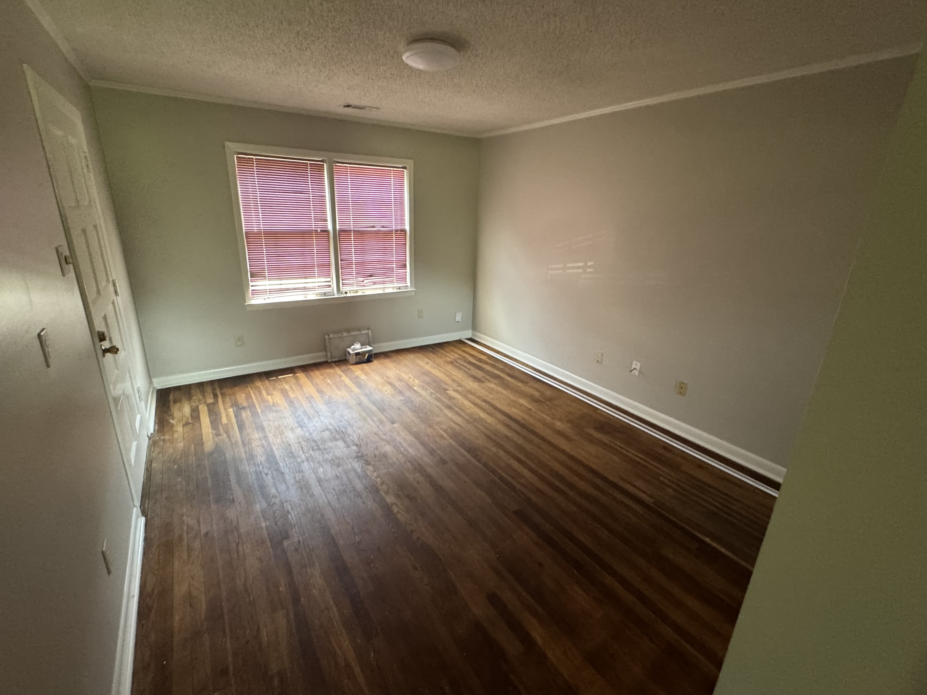 3554 Venable Road – photo 2