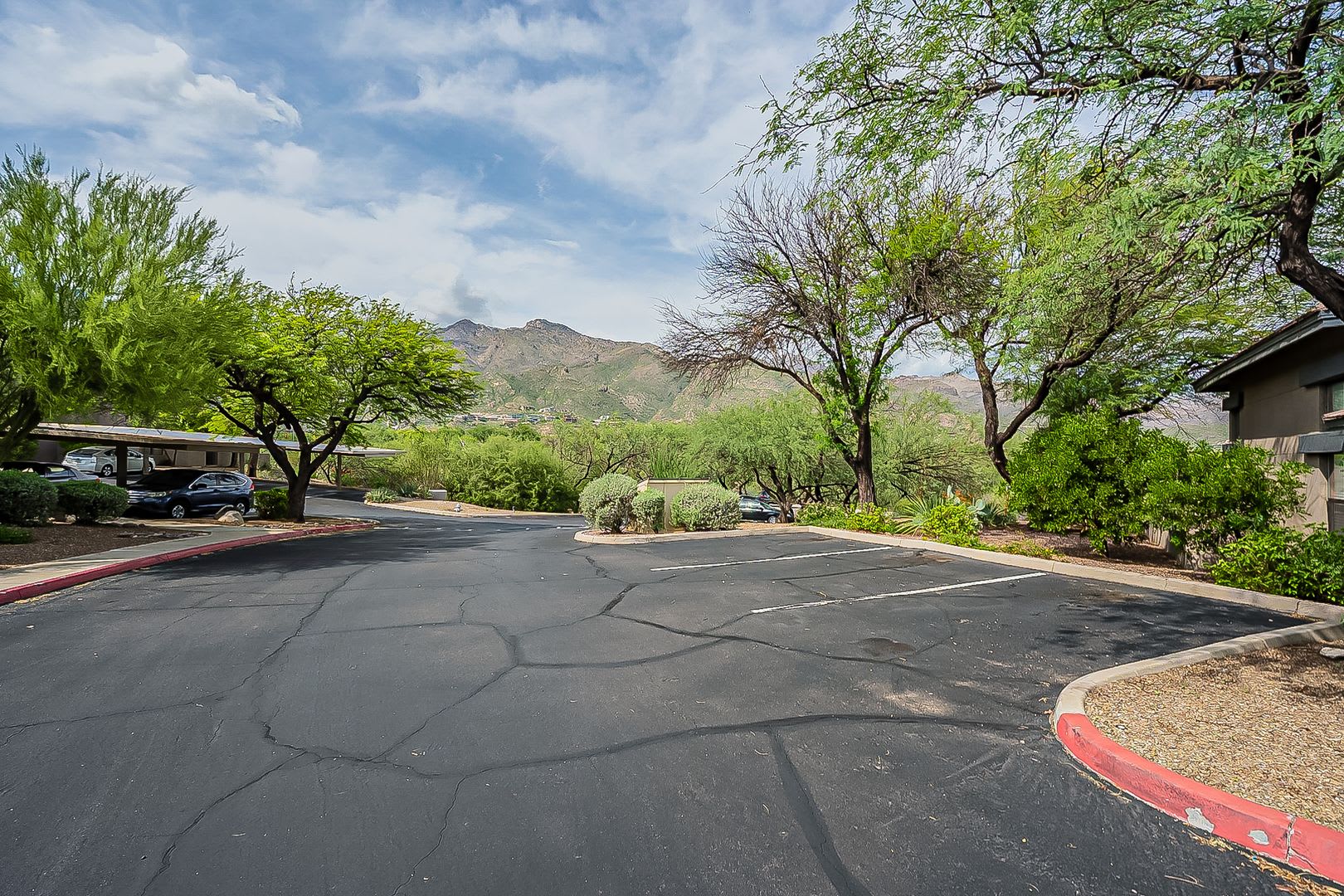 Furnished 2 Bedroom In The Greens At Ventana Canyon – photo 4