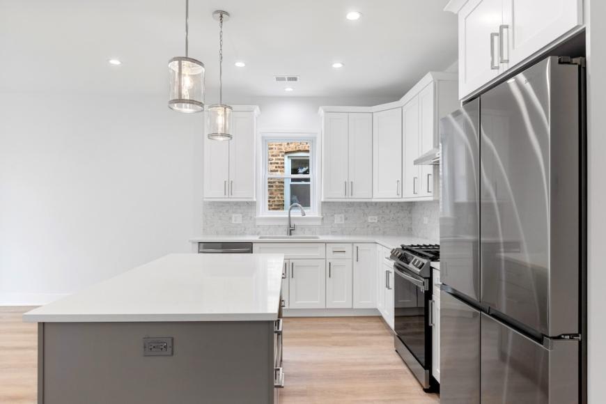 6421 Washtenaw – photo 4