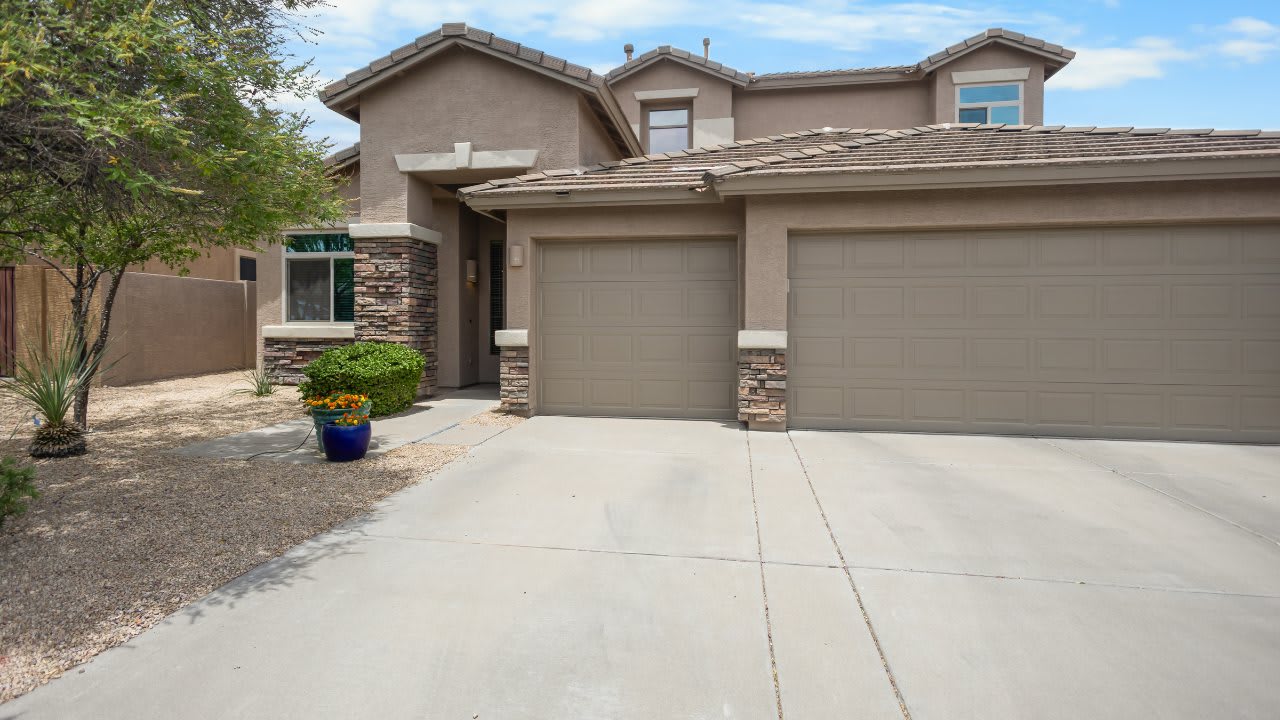 8352 W Molly Ln – photo 1