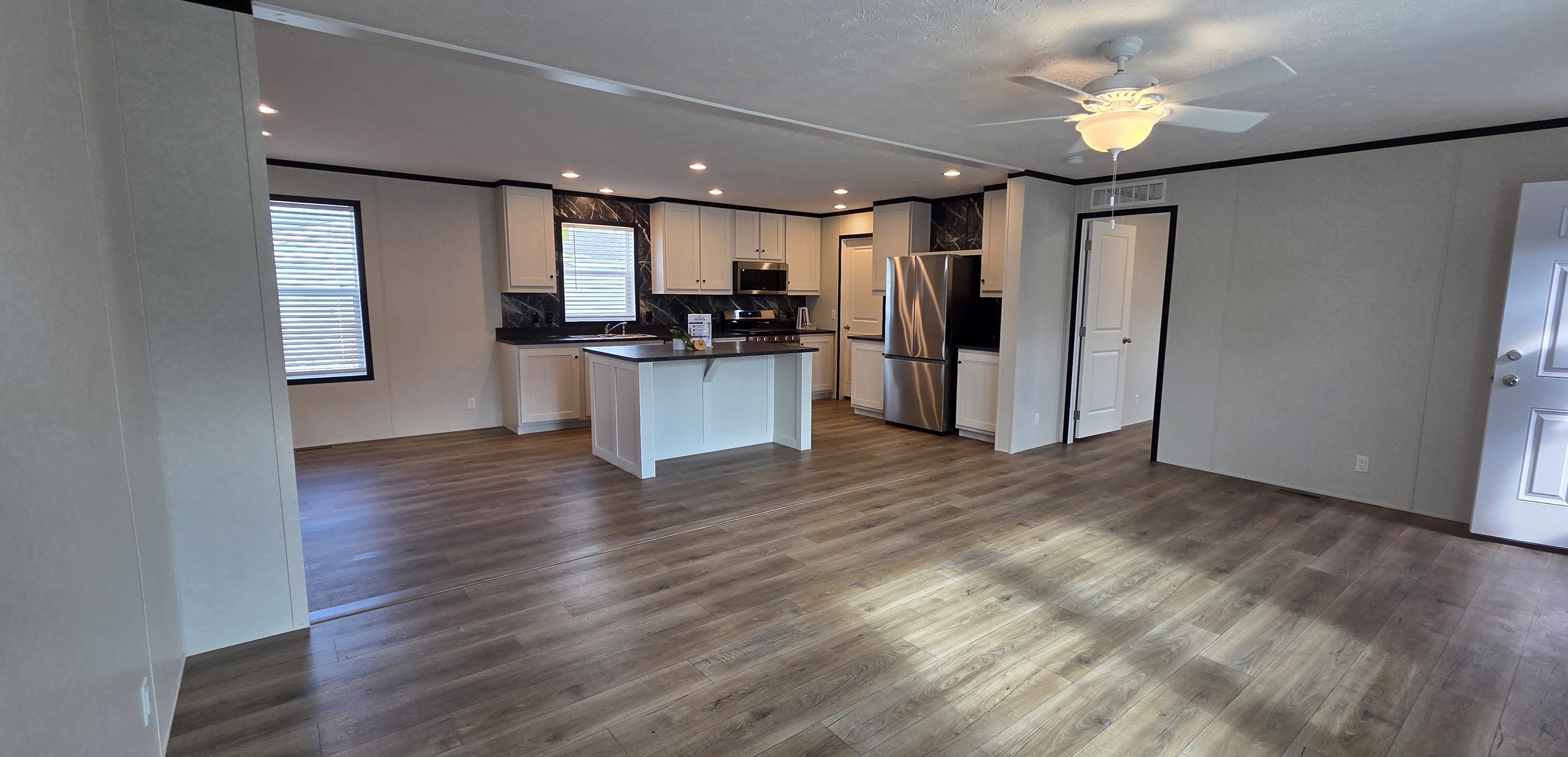 9761 Marina Cr – photo 1