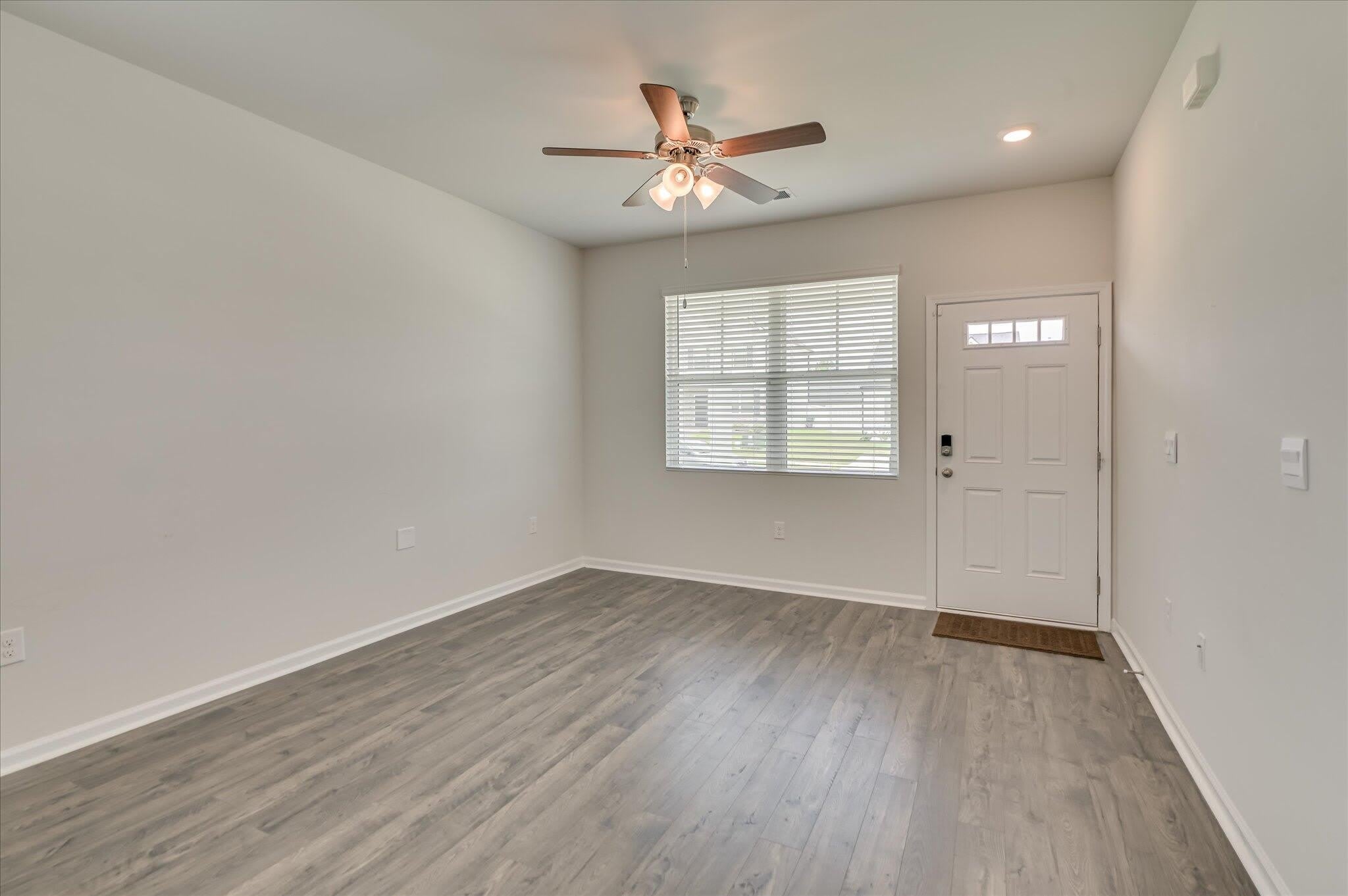 842 Feldspar Manor – photo 5