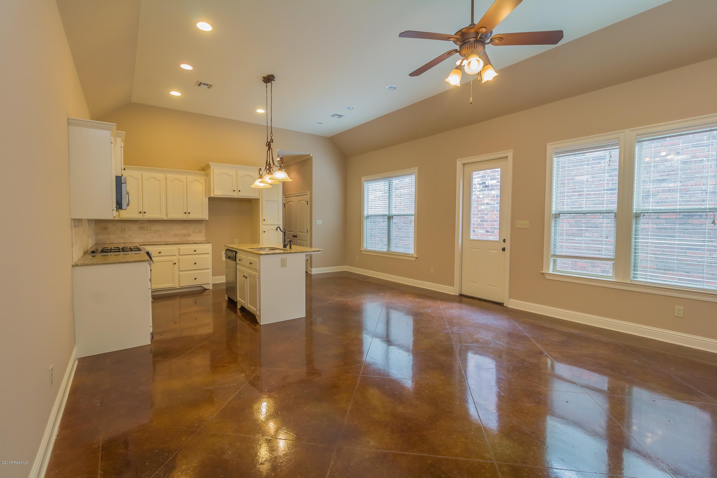 145 Treasure Cove – photo 4