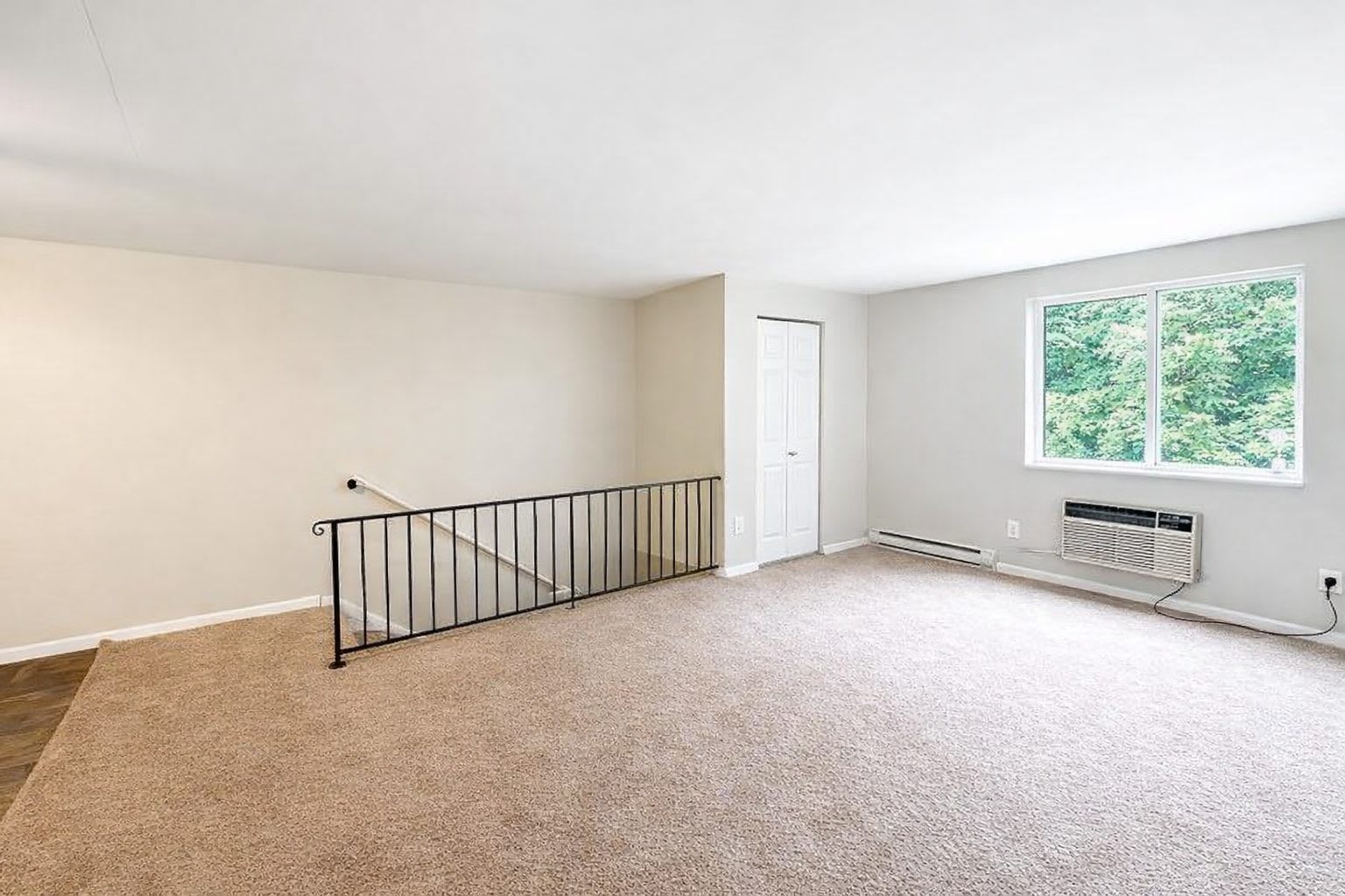 206 OAK MANOR PLACE – photo 5