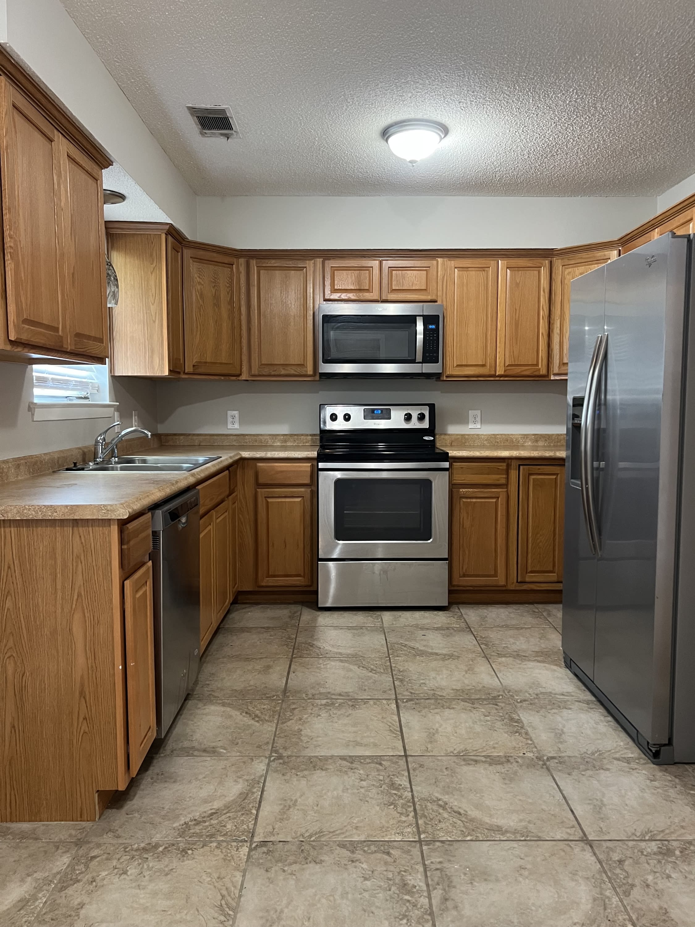 491 Elm Street – photo 3