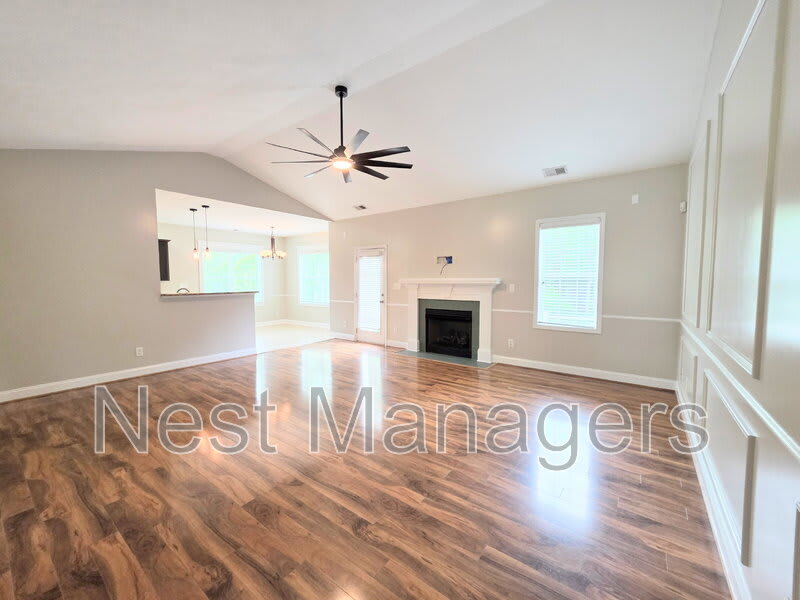3516 Heartpine Dr – photo 2