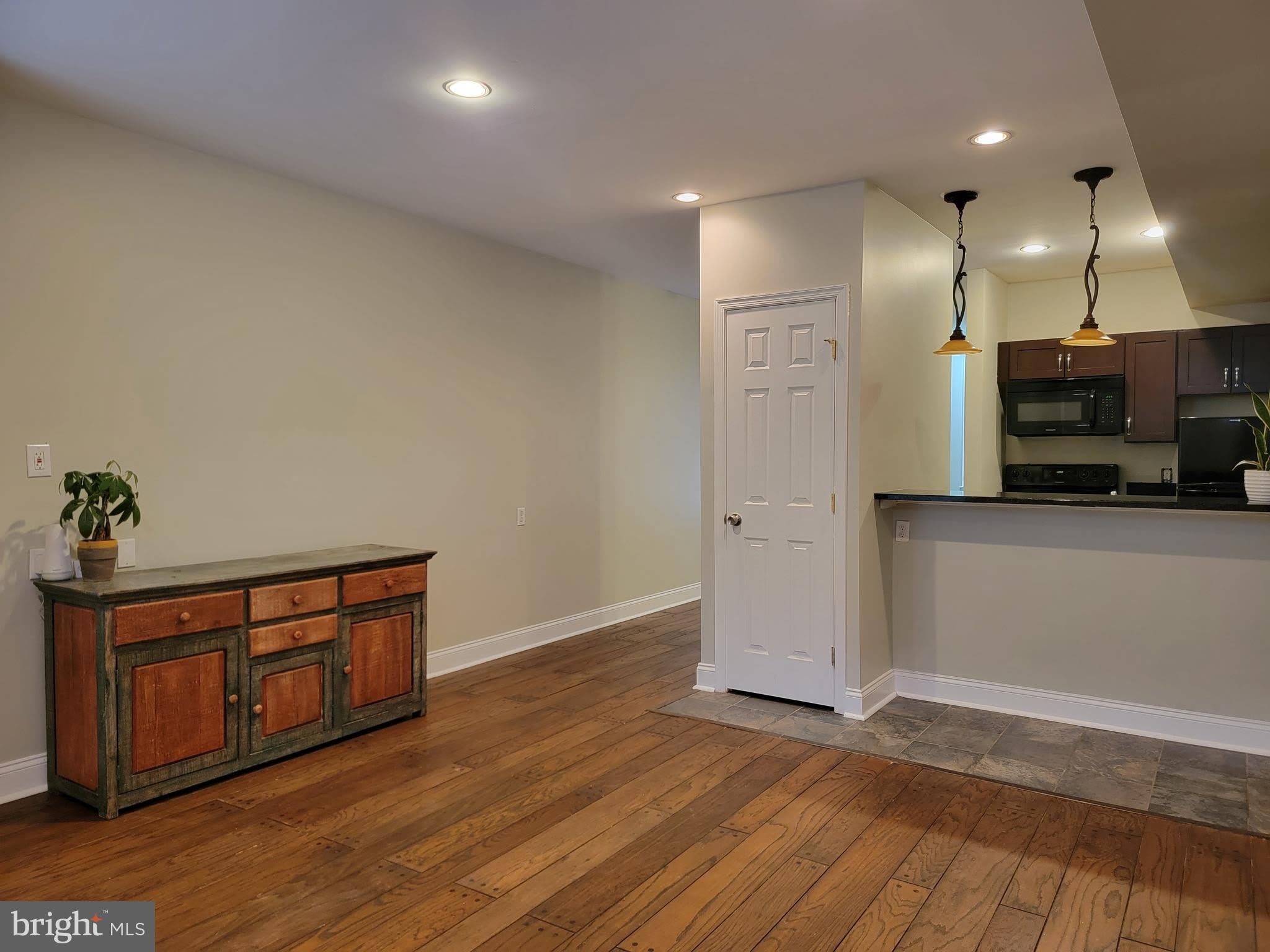 1907 ALICEANNA Street – photo 3