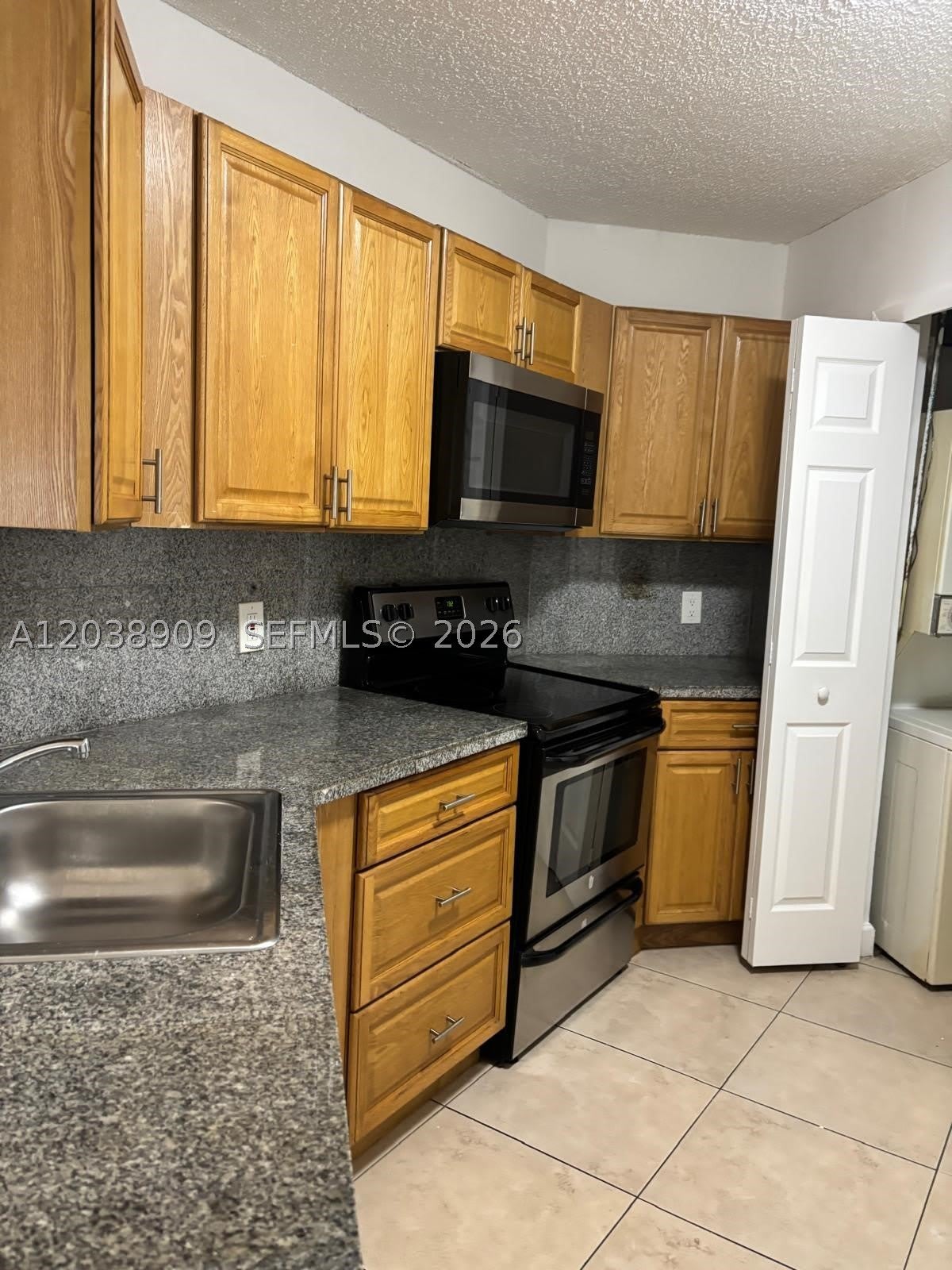 6276 NW 186th St – photo 2