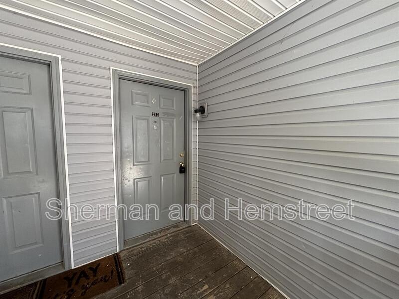 322 Commons Dr – photo 2