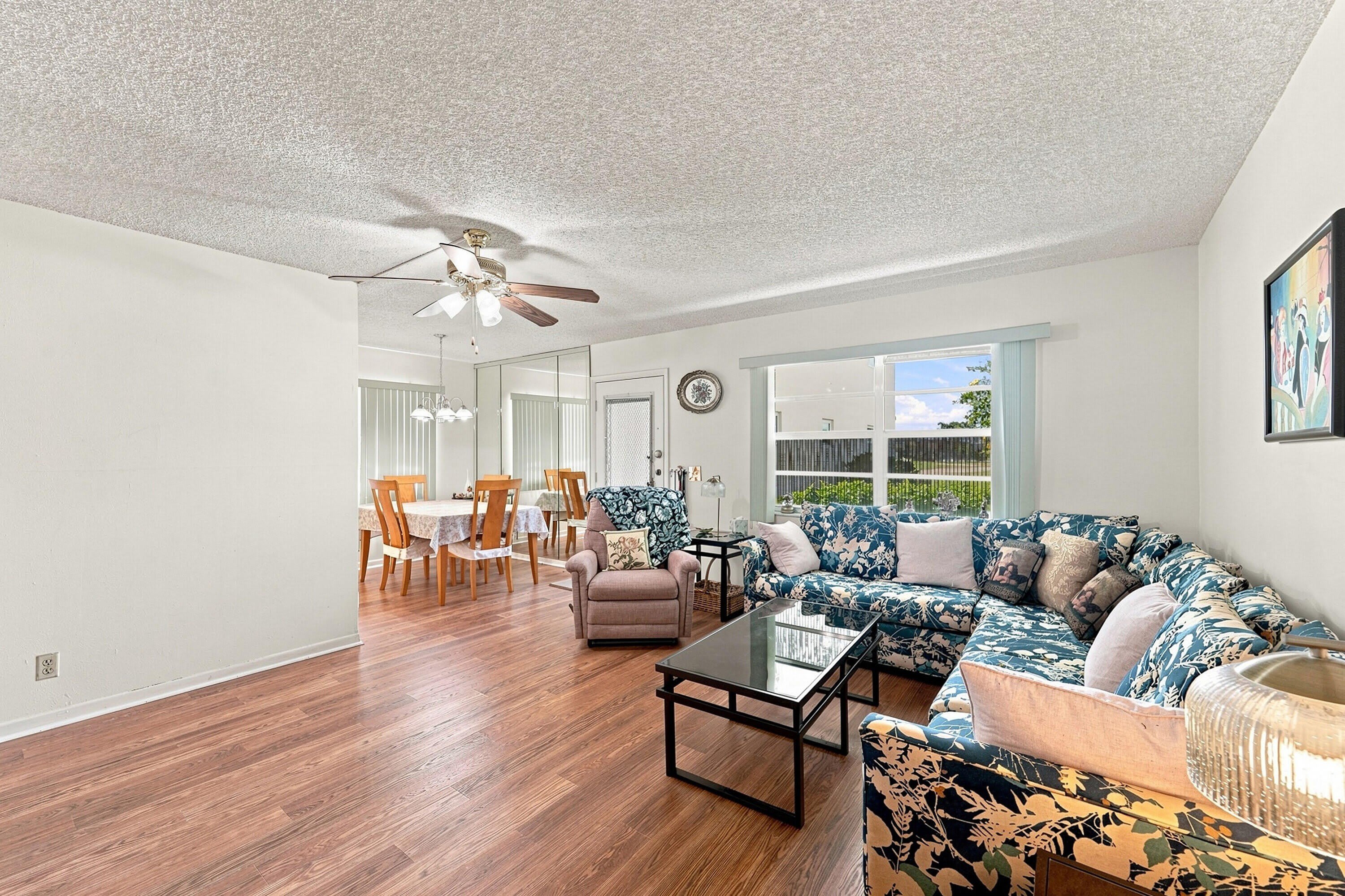 246 NORMANDY Lane – photo 4