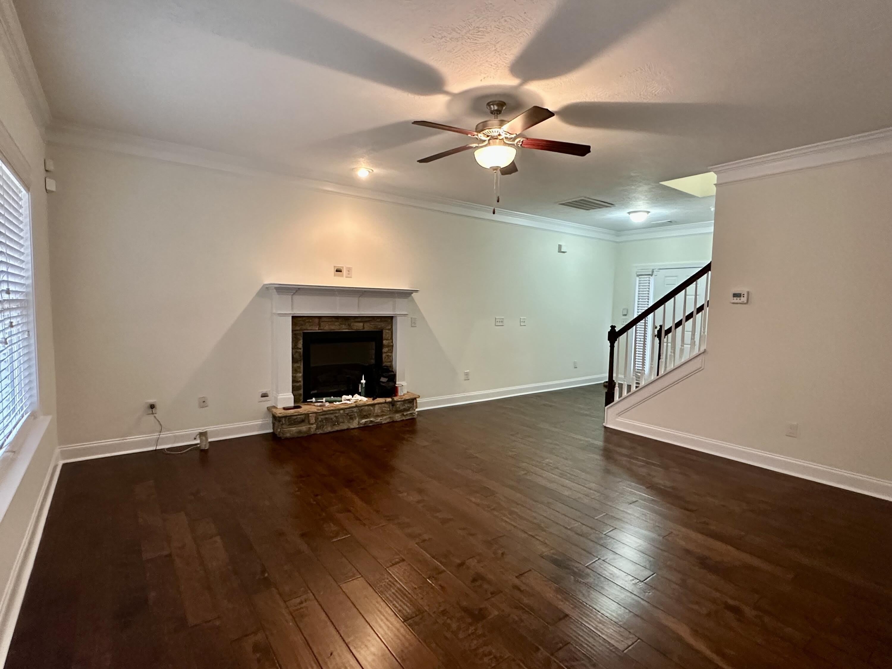 2455 Newbury Avenue – photo 3