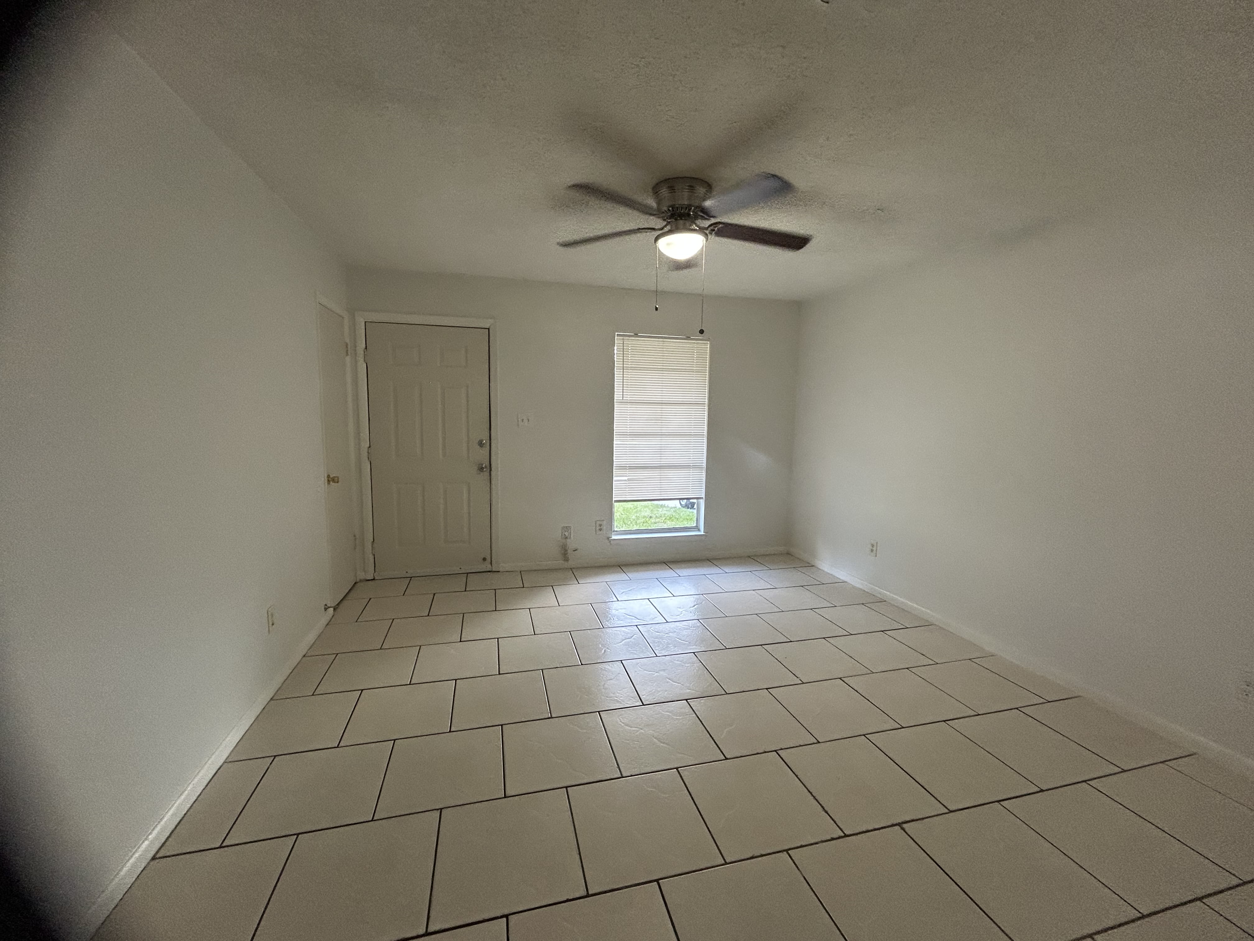 1010 Shirley Drive – photo 3