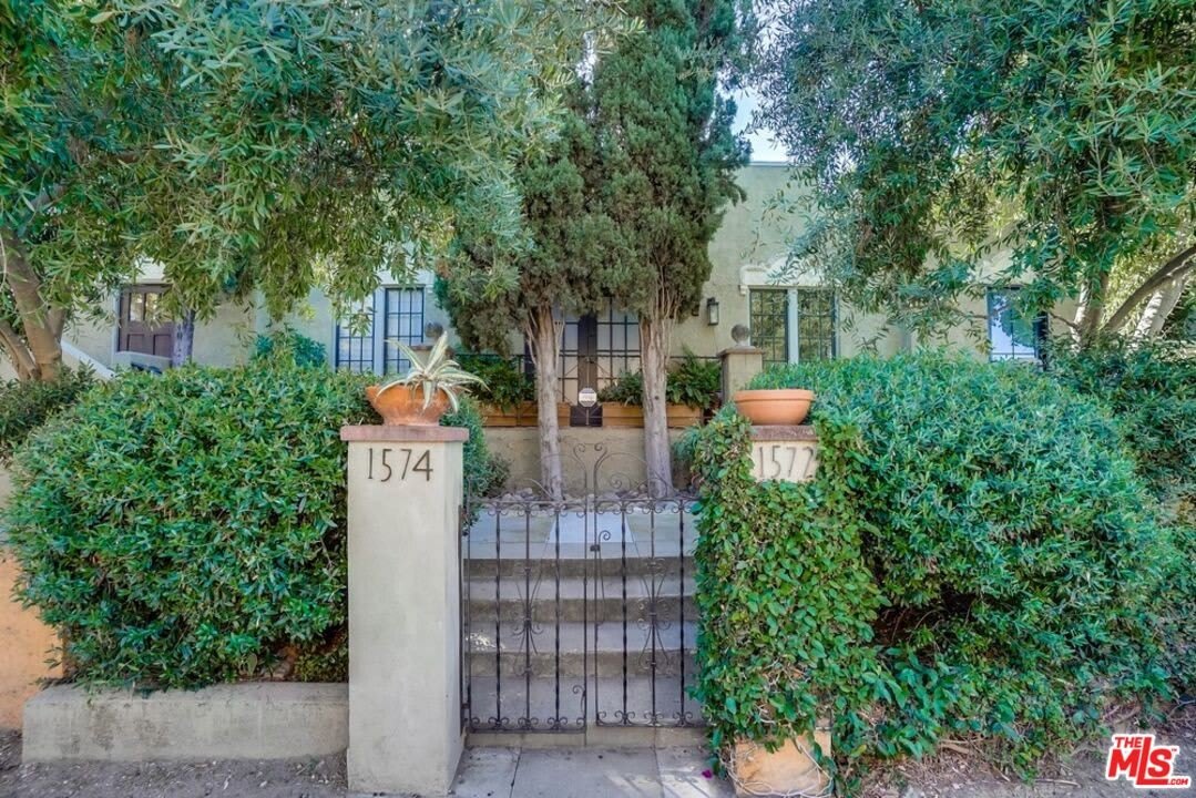 1574 Murray Dr – photo 2