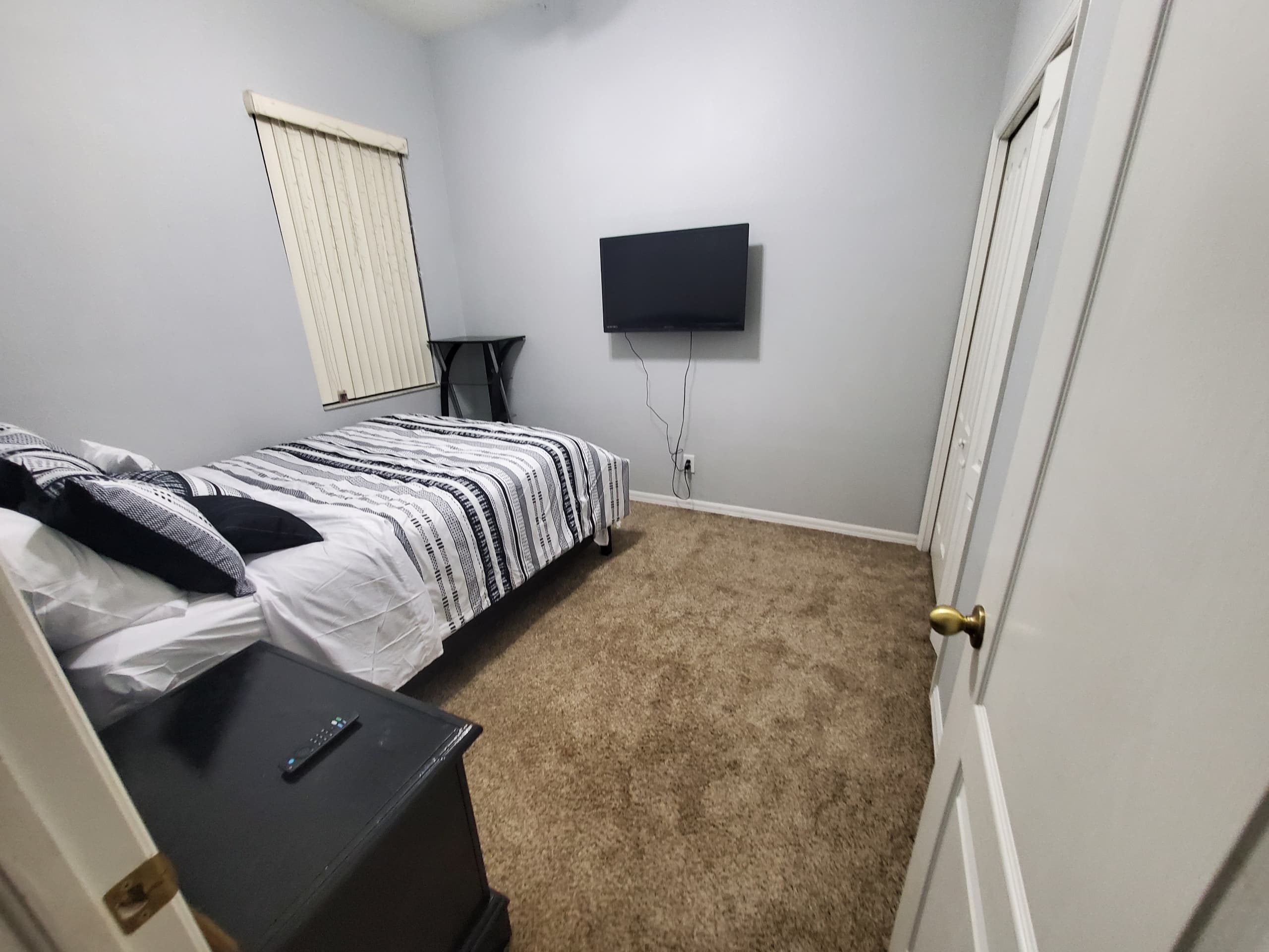 811 Innergary Place – photo 4