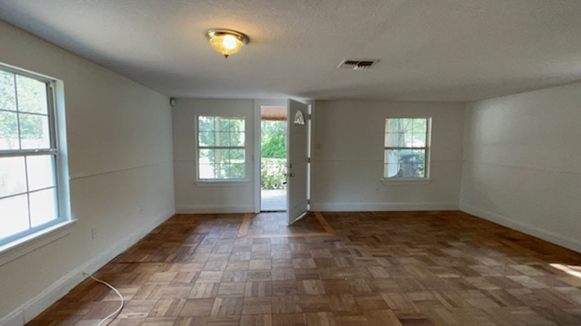 Charming 3BR Home in Ocoee – Cozy Living with Great Location! – photo 3