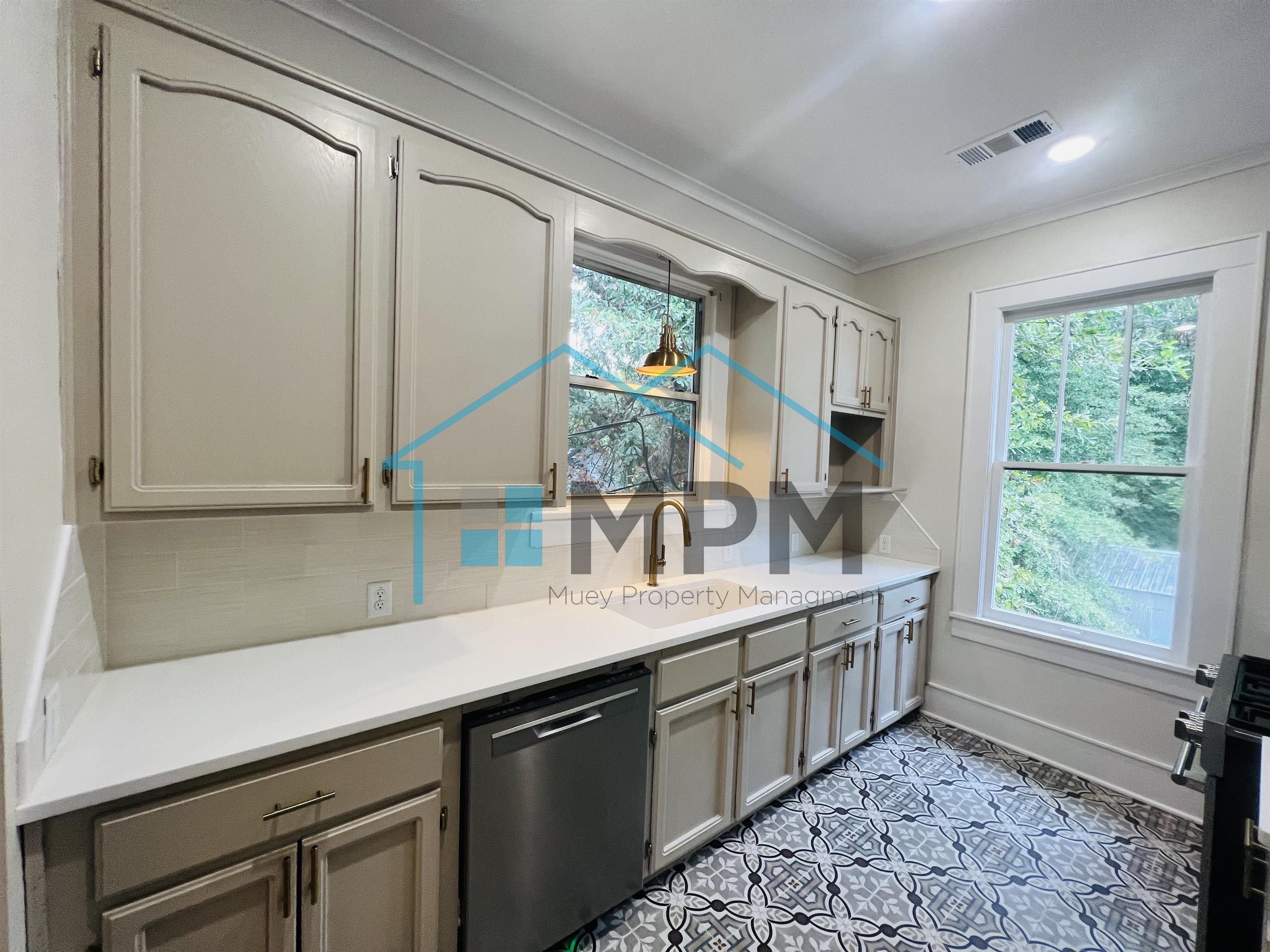 202 Stubbs Avenue – photo 4