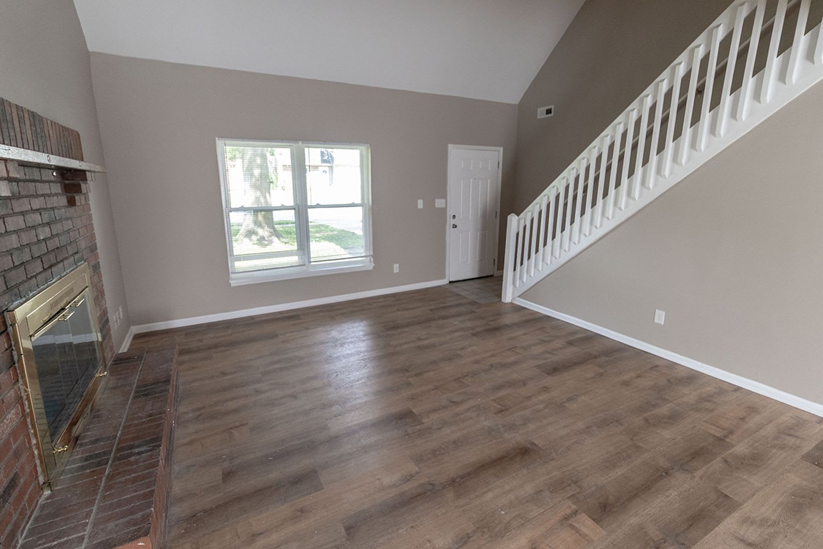 3 Bedroom Southside Duplex – photo 5