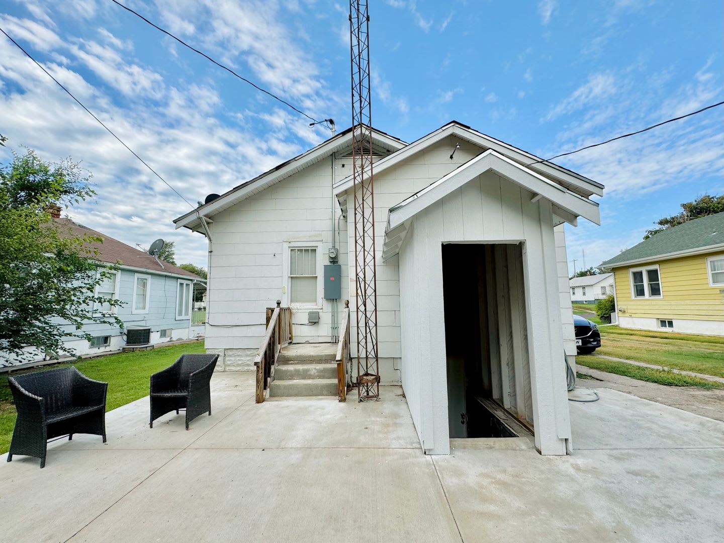 1706 Avenue B – photo 1