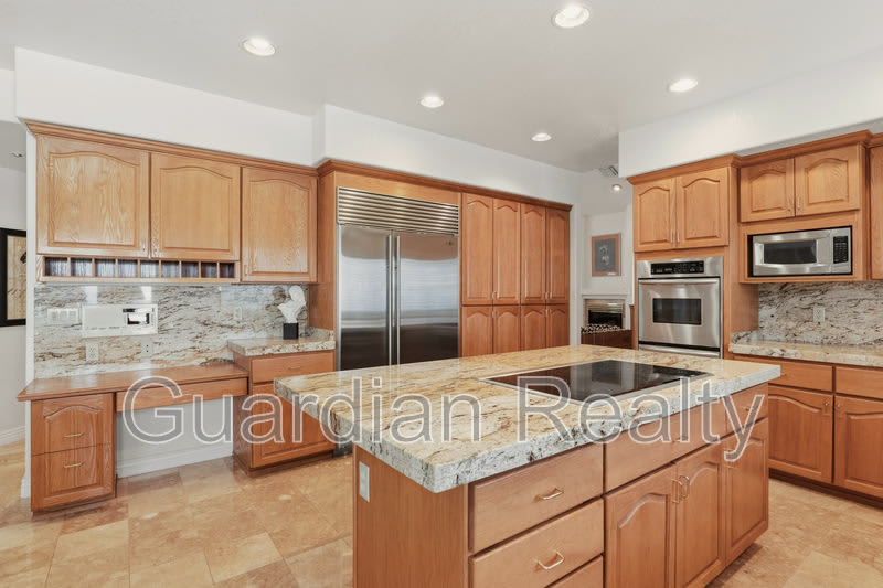 1888 Woodhaven Dr – photo 4