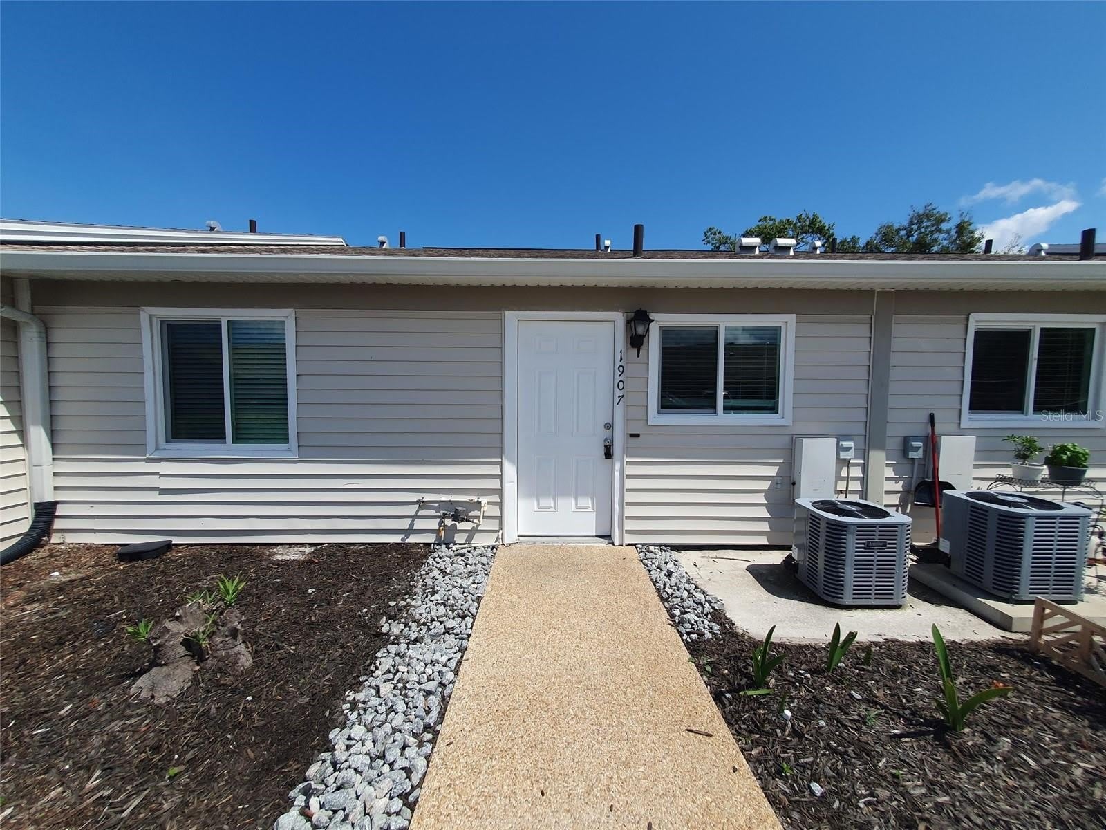 1907 ORANGE BOULEVARD Way – photo 1