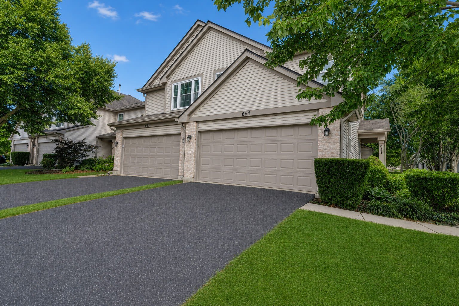 651 Lancaster Circle – photo 2