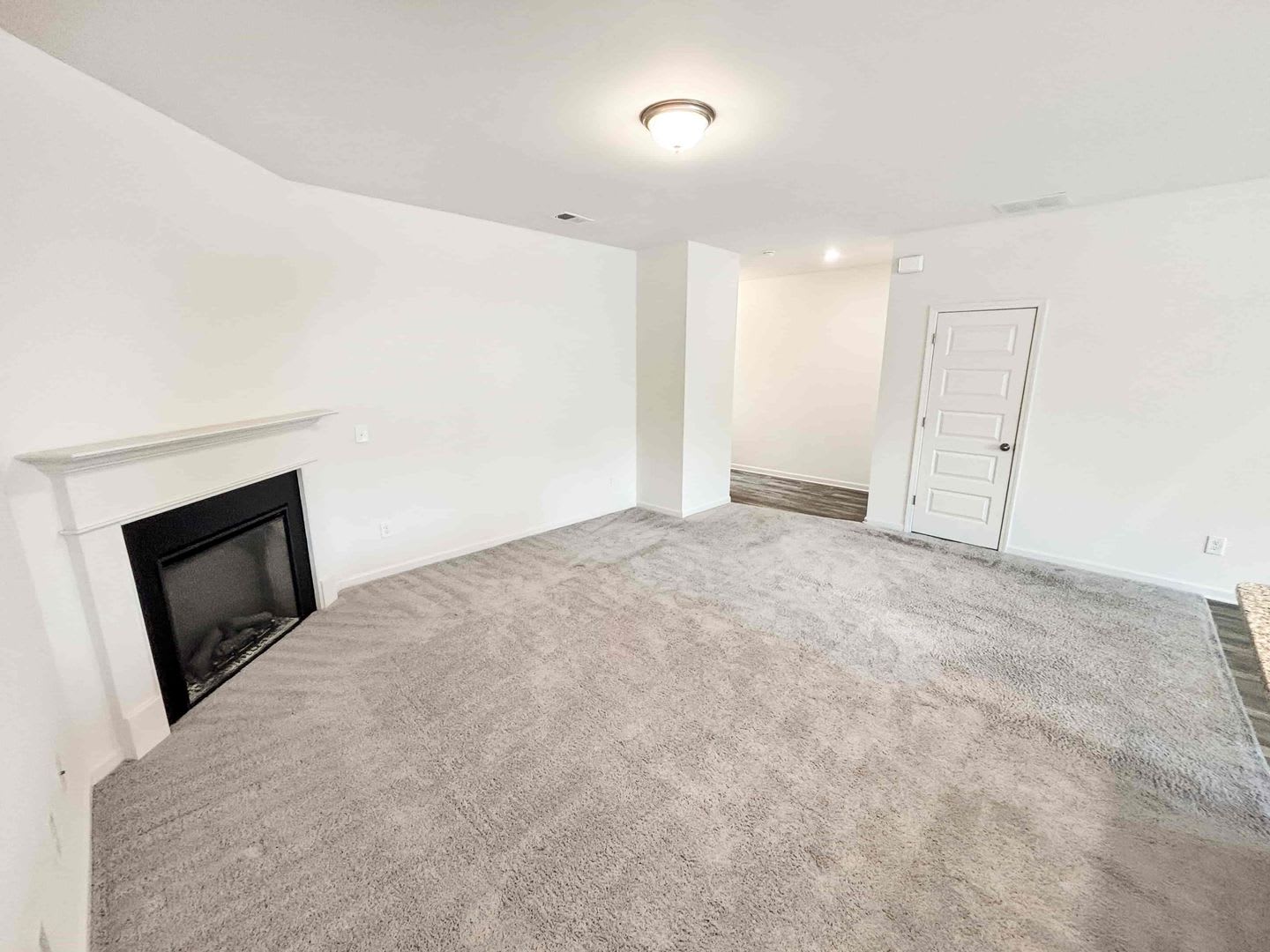 Modern 2022 Townhome in Mableton – photo 4