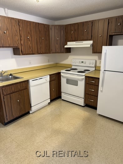71 Montvale Ave. – photo 2