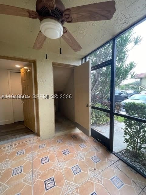 321 Lakeview Dr – photo 5