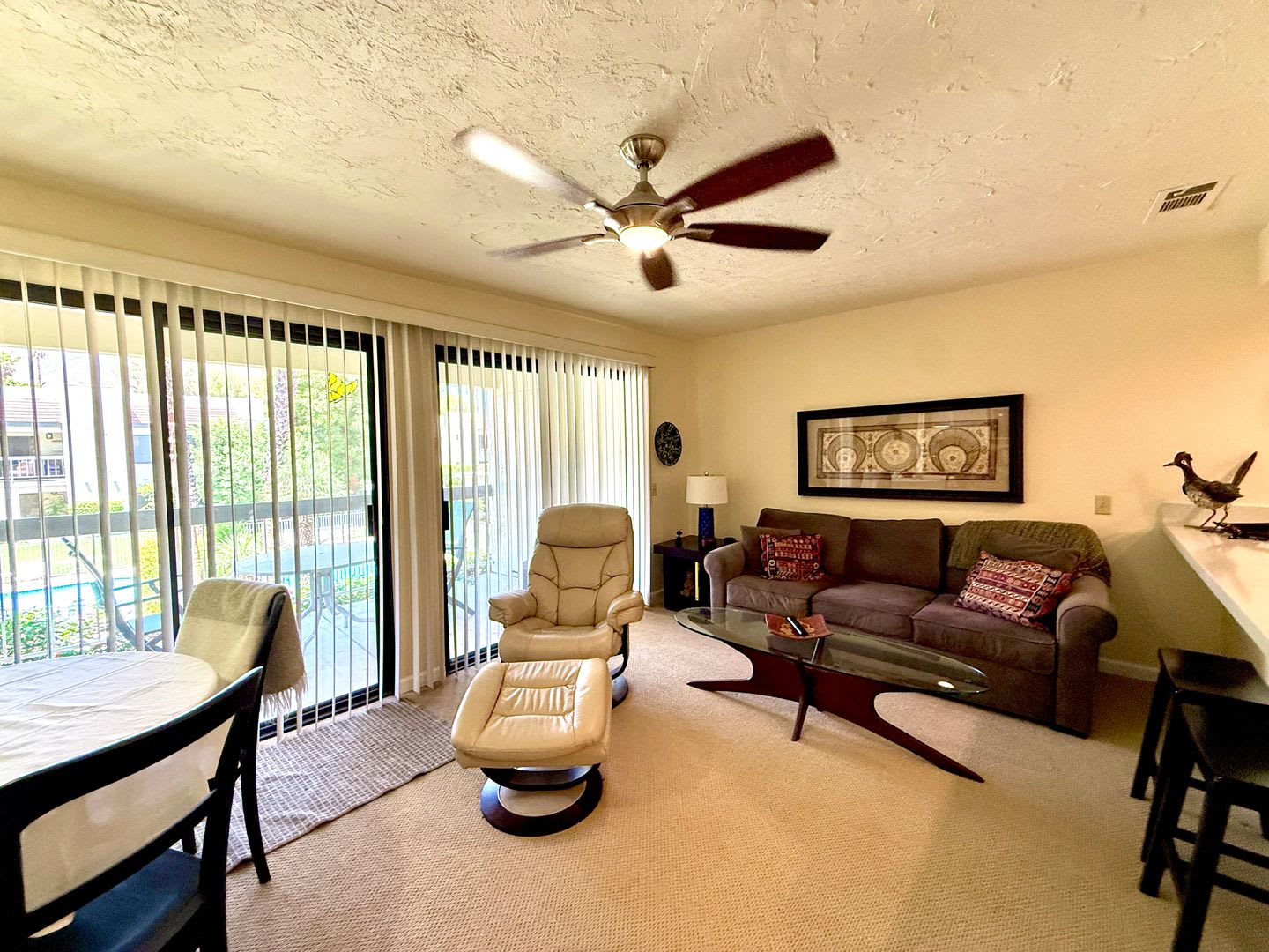 Riviera Gardens, SEASONAL, FURNISHED – photo 3