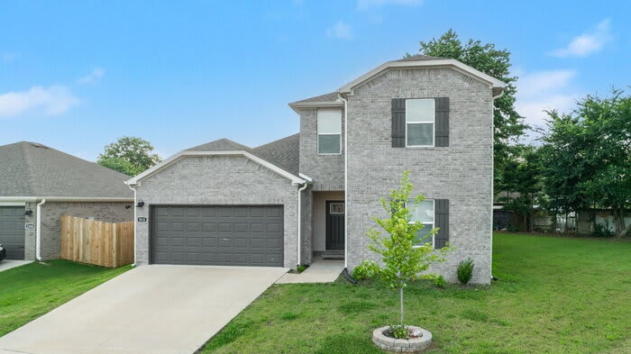 913 Sonoma Street – photo 2
