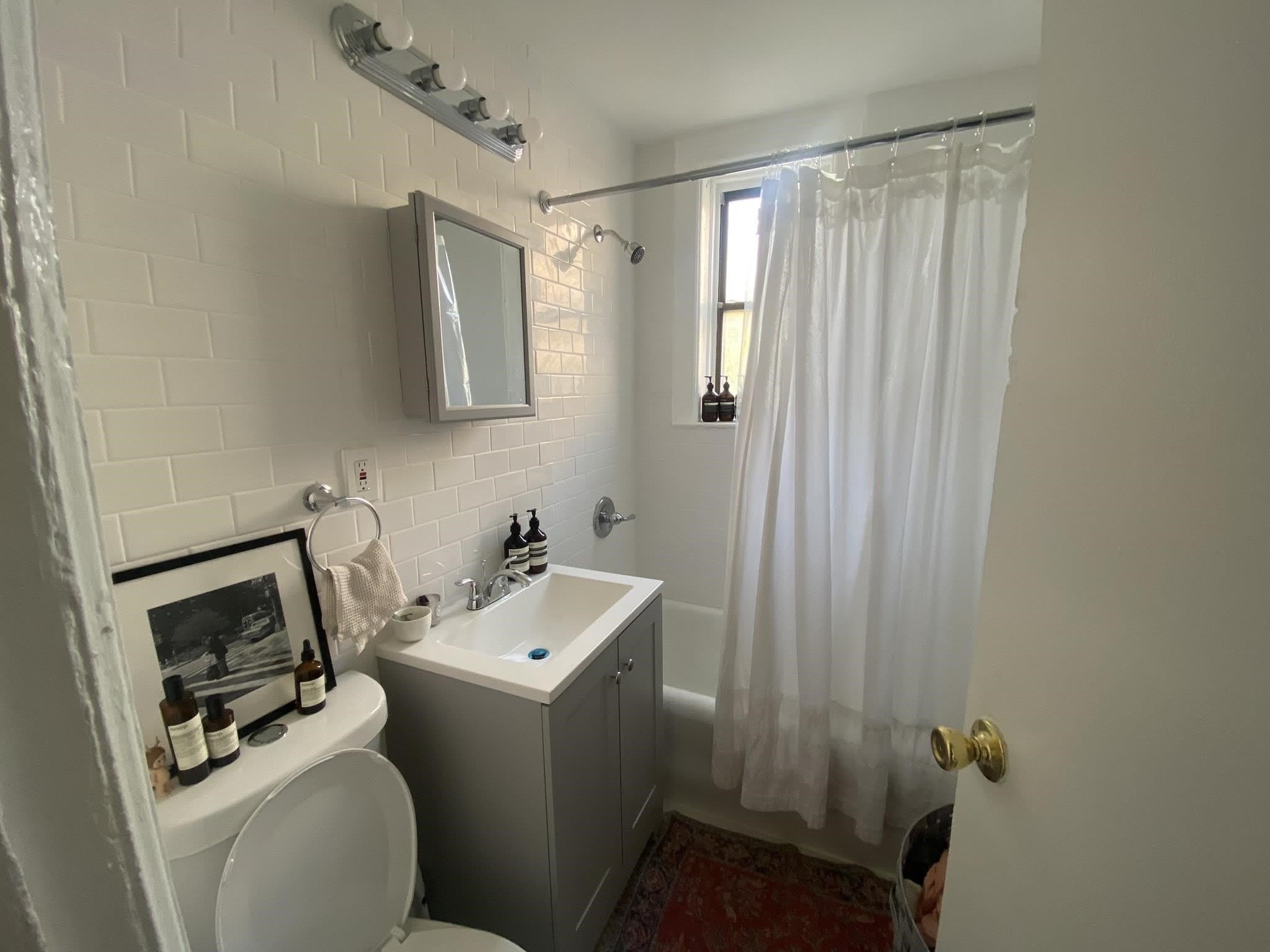 821 BERGEN AVE – photo 5