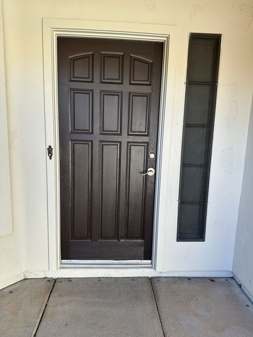 Dobson And Frye 3 Bed 2 Bath Beautifully Remodeled – photo 3