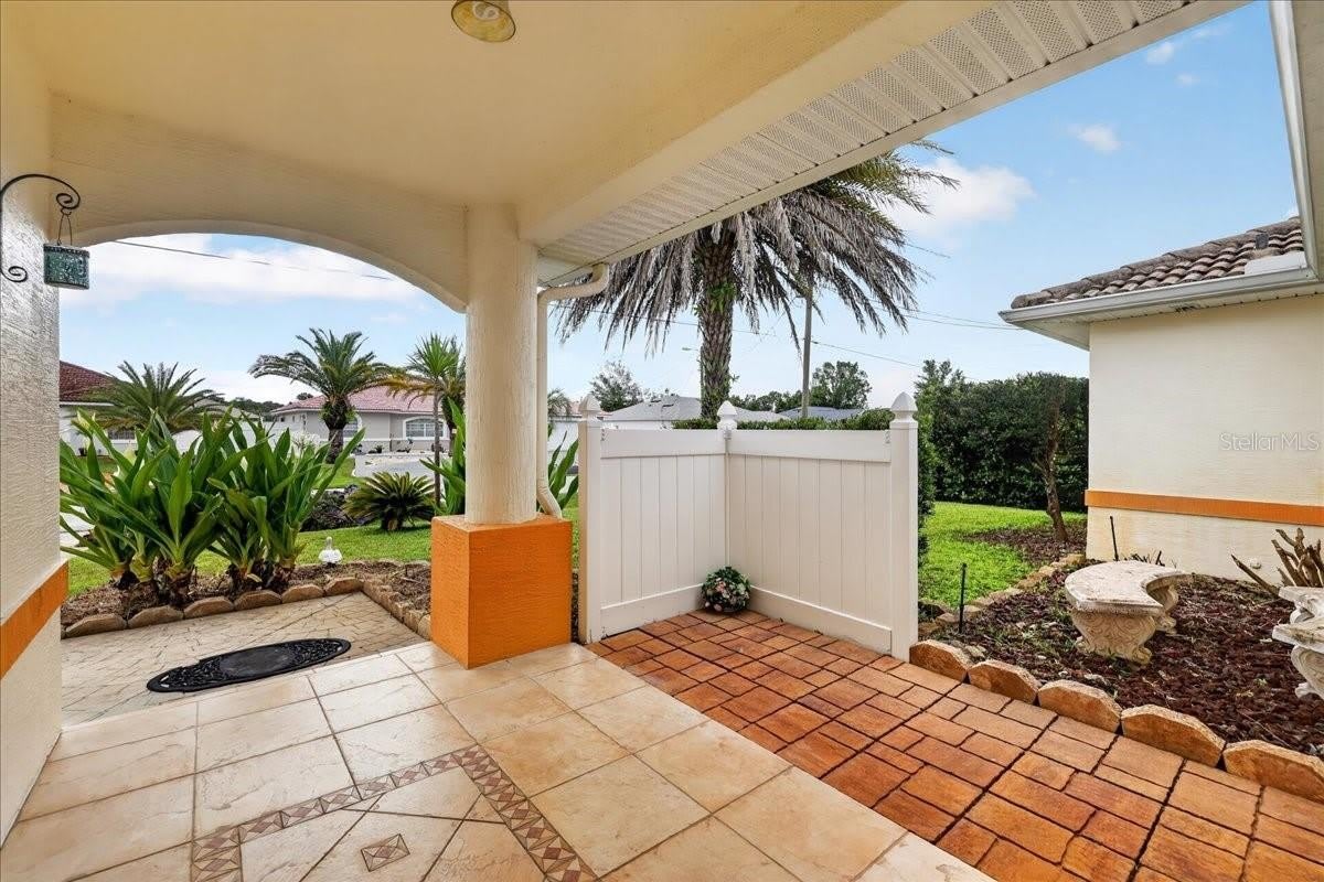 28 PRINCETON Lane – photo 5