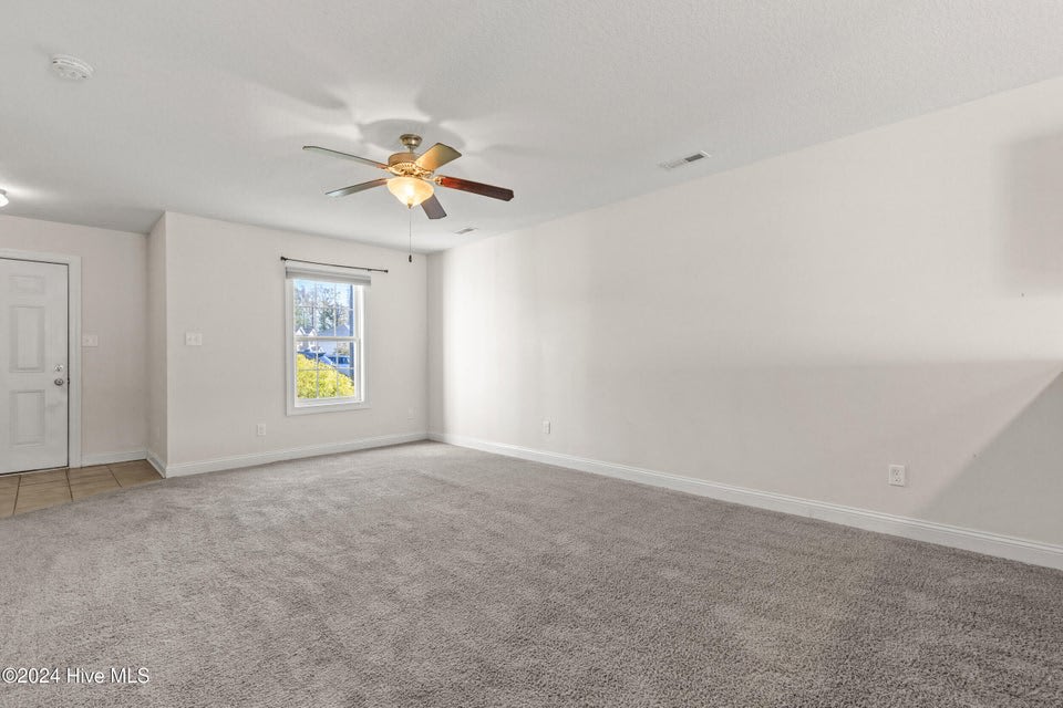 125 West Murrow Lane – photo 2