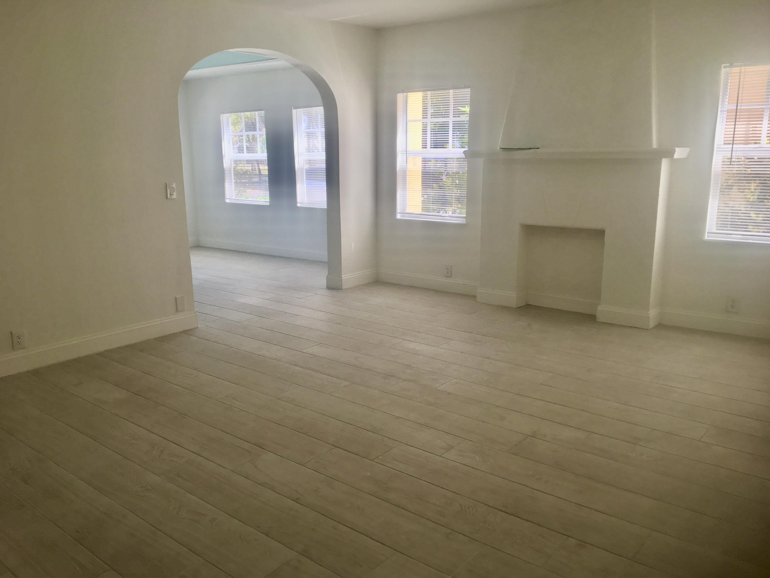 407 S Lakeside Drive – photo 4