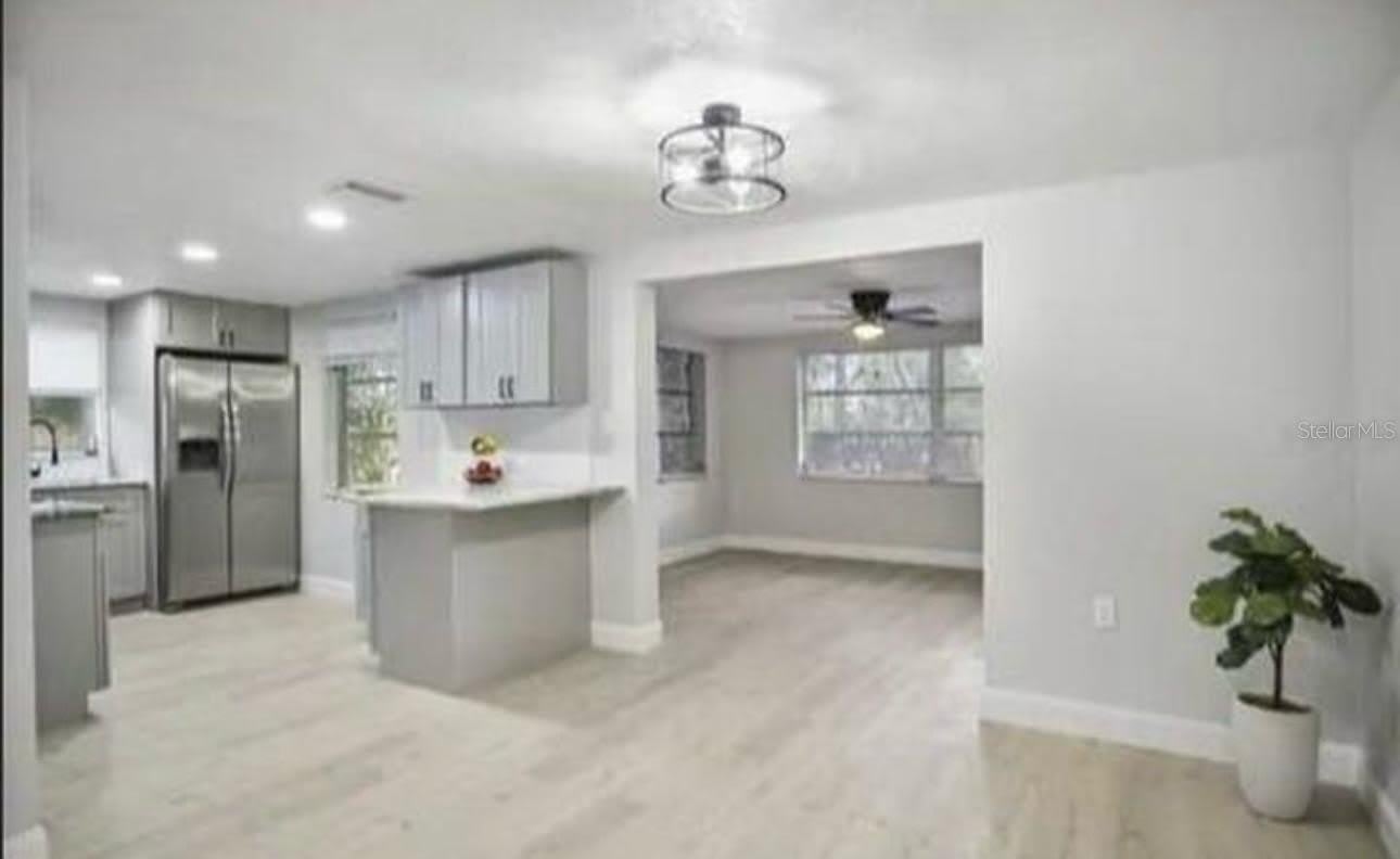 7605 EMBASSY Boulevard – photo 5
