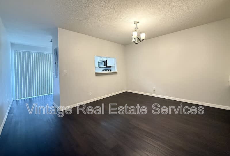 254 Castlekeeper Pl – photo 5
