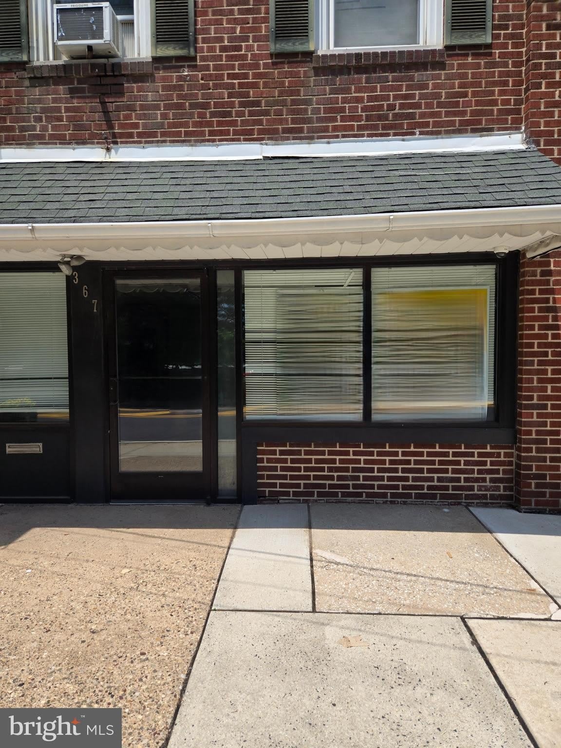 367 E Butler Avenue – photo 3