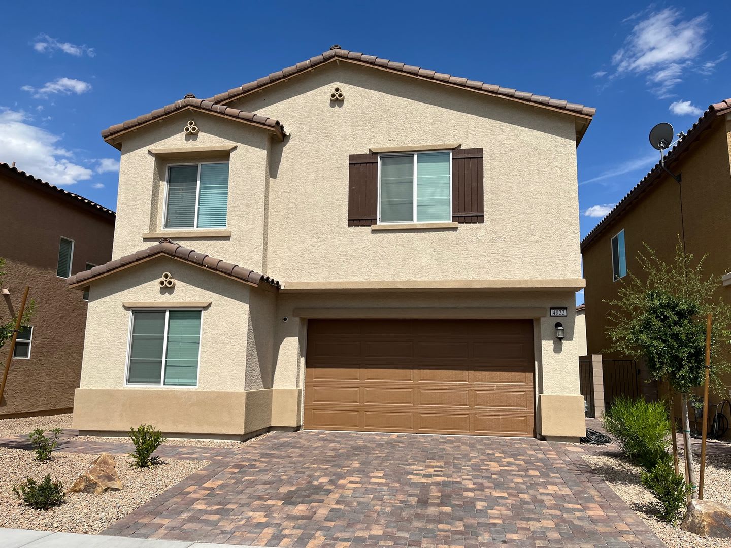 Beautiful New 2 Story Home In Gated Aden Square Community – photo 1