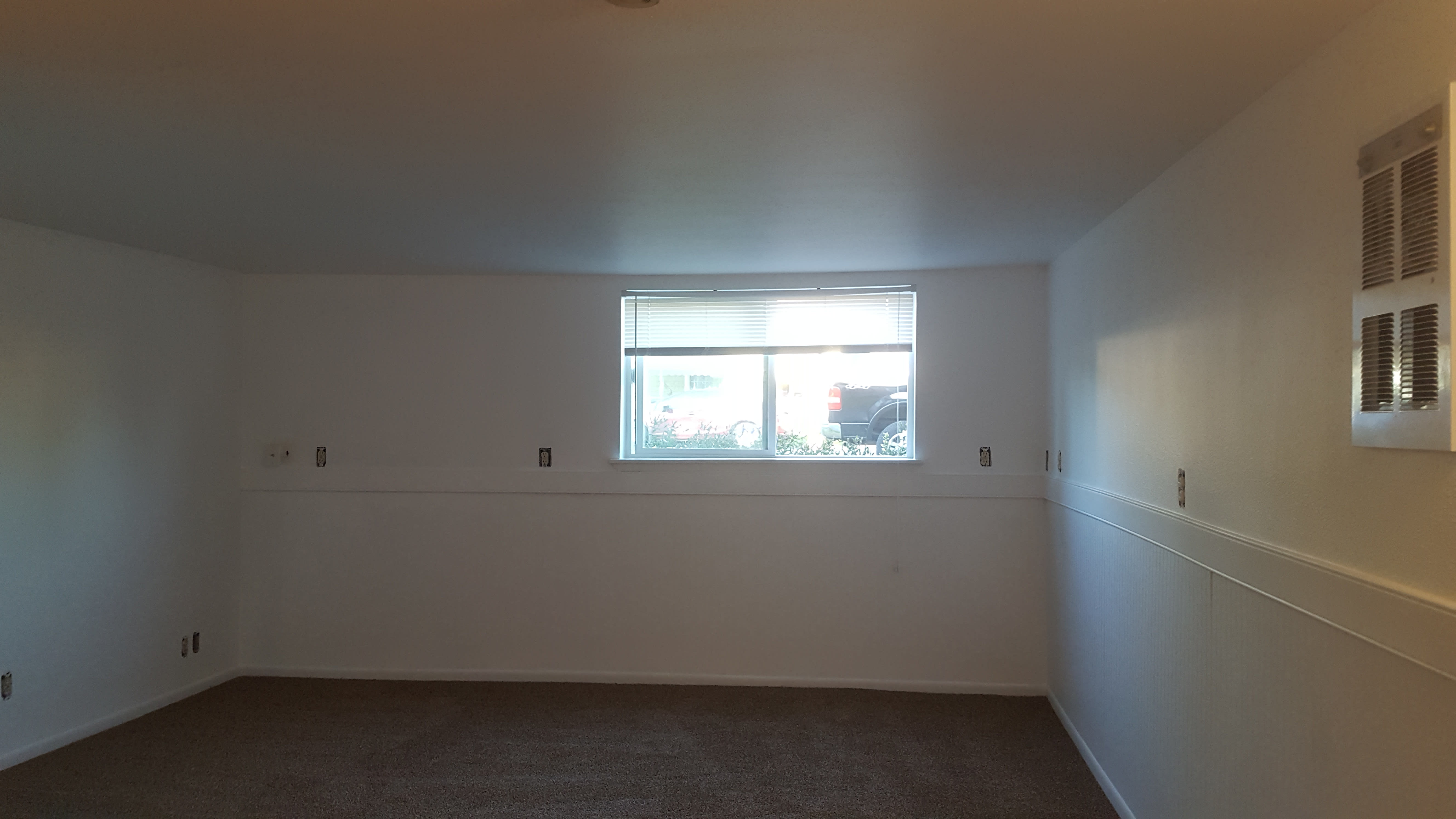 405 Williams Ave N – photo 3