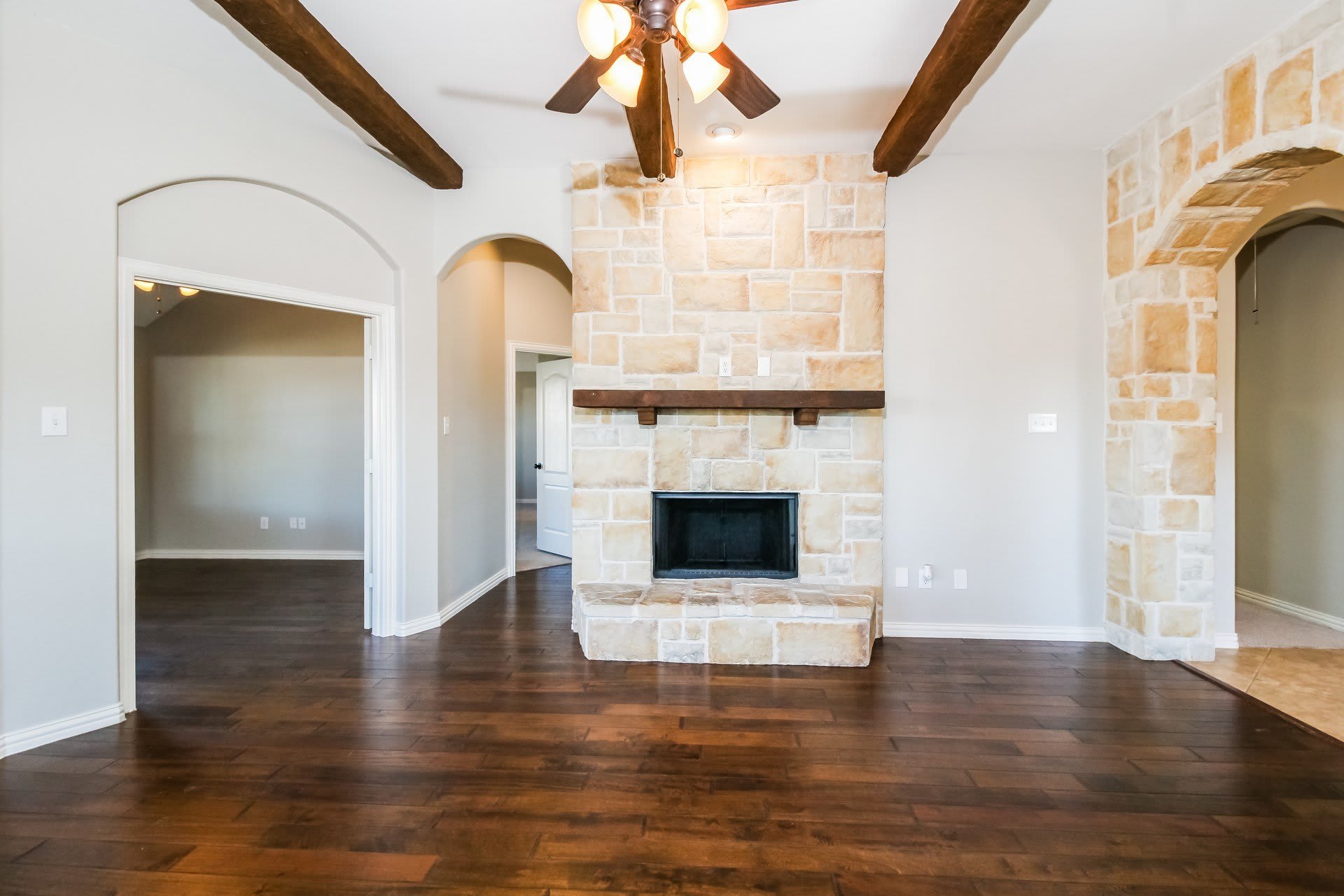 206 Lavaca Drive – photo 3
