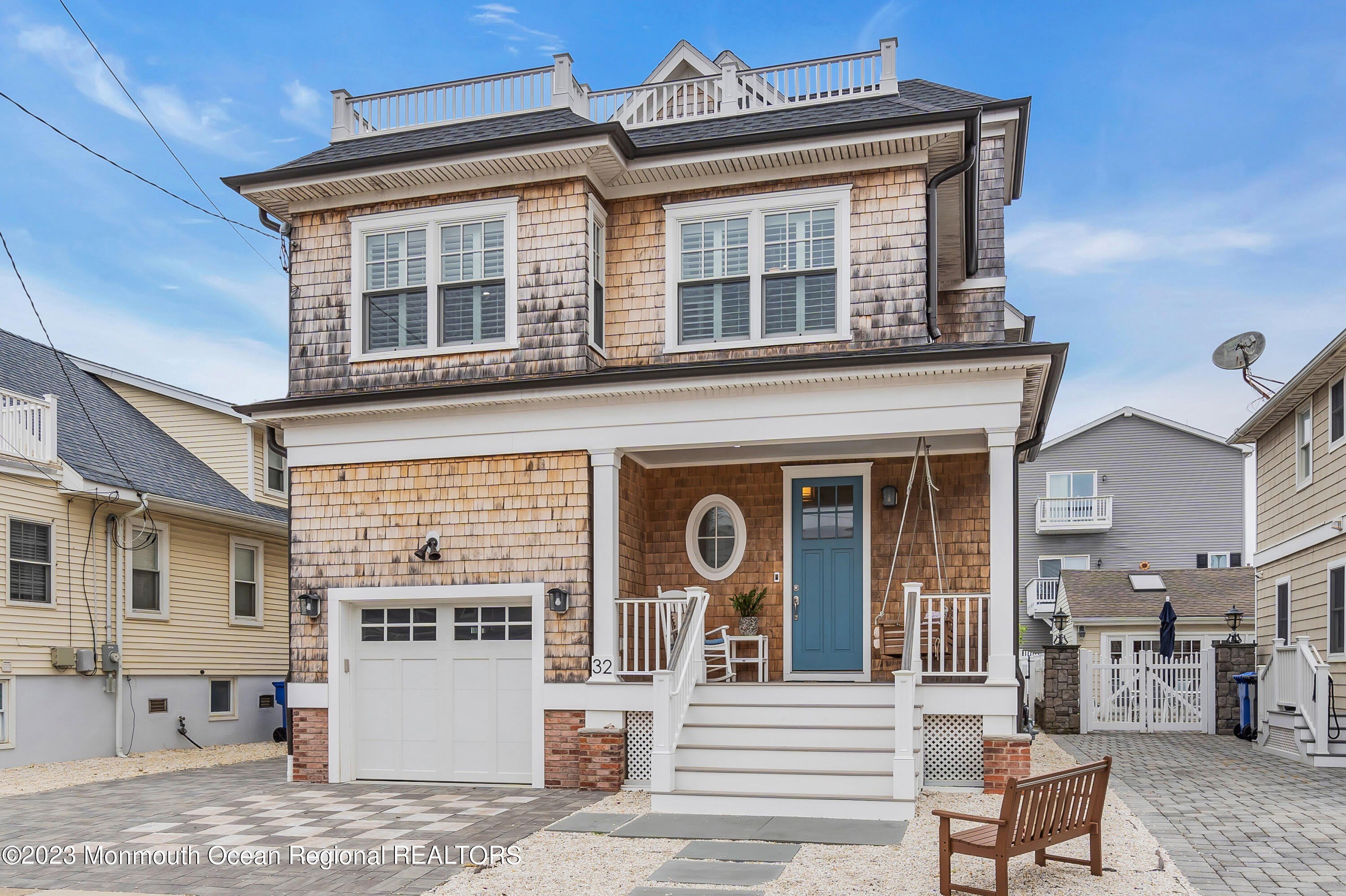 32 3rd Avenue – photo 1