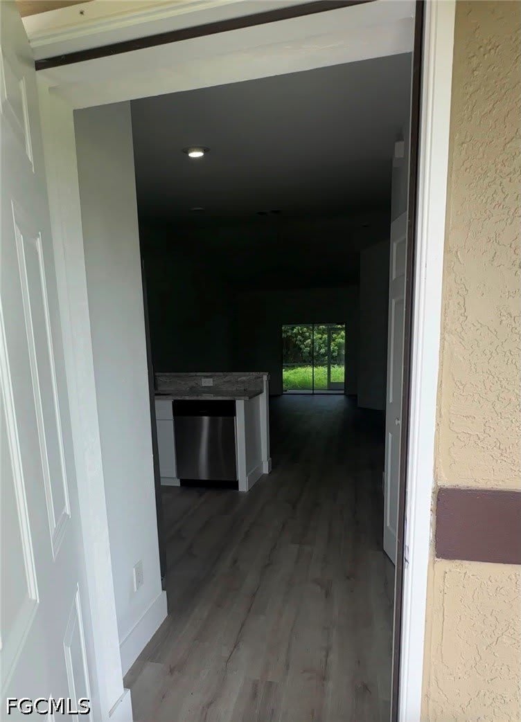 307 Homer Avenue S – photo 2