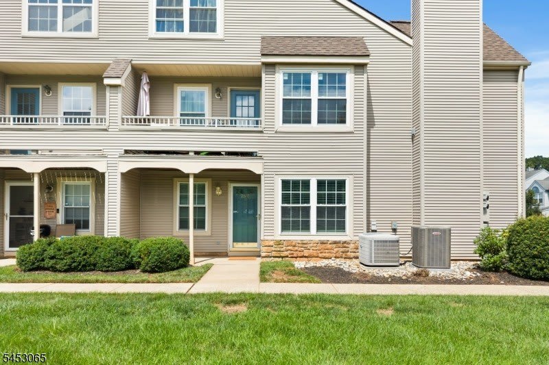 2501 Vroom Dr – photo 2