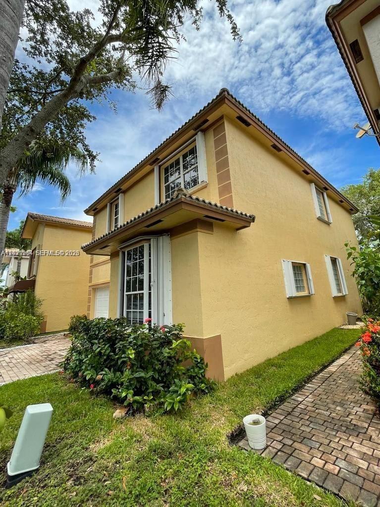 1261 Hayes Street – photo 2