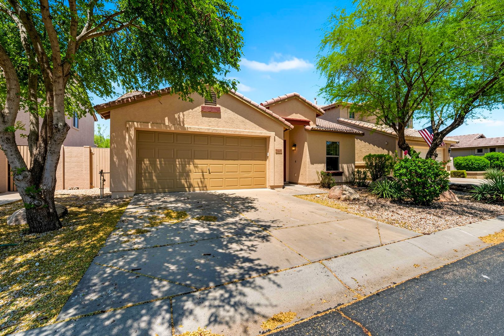 Well maintained 3 bedroom home in Cave Creek AZ – photo 1