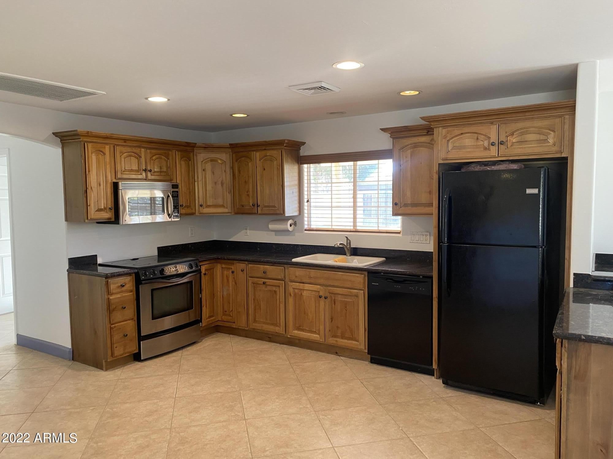 4341 E Vernon Avenue – photo 5