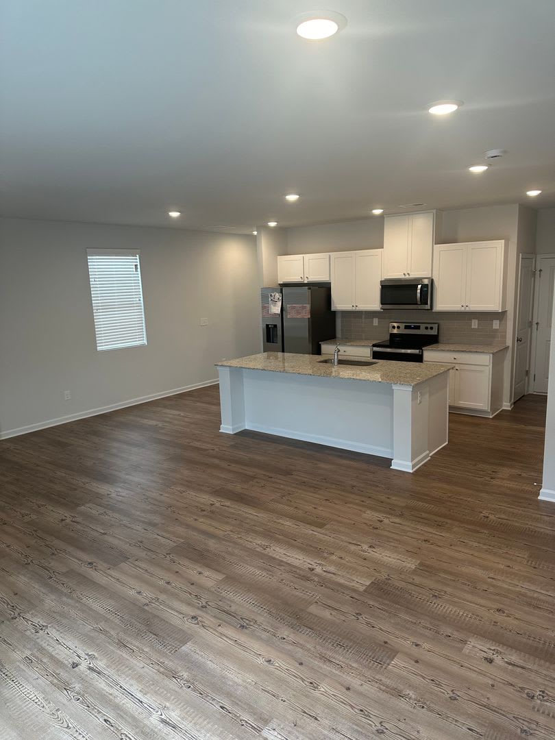 Pet Friendly .. 3 bed 2.5 bath Townhome in STUNNING new community – photo 4