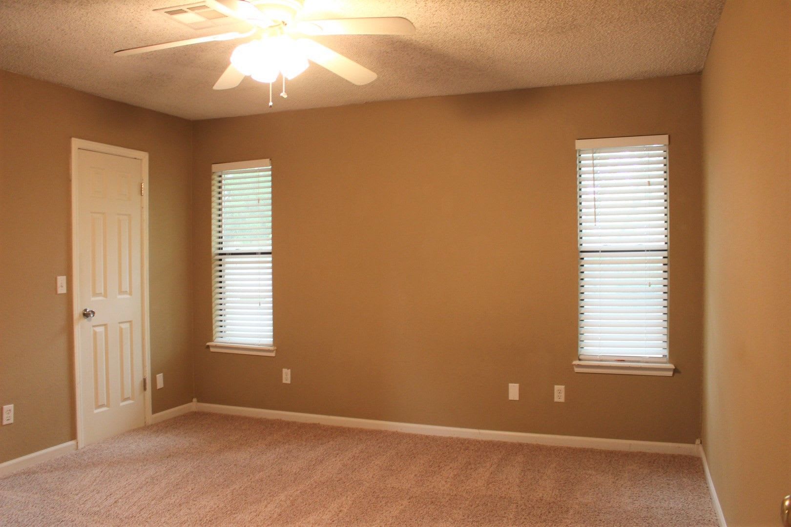 Cute 3 Bed 2 Bath In Edmond – photo 5